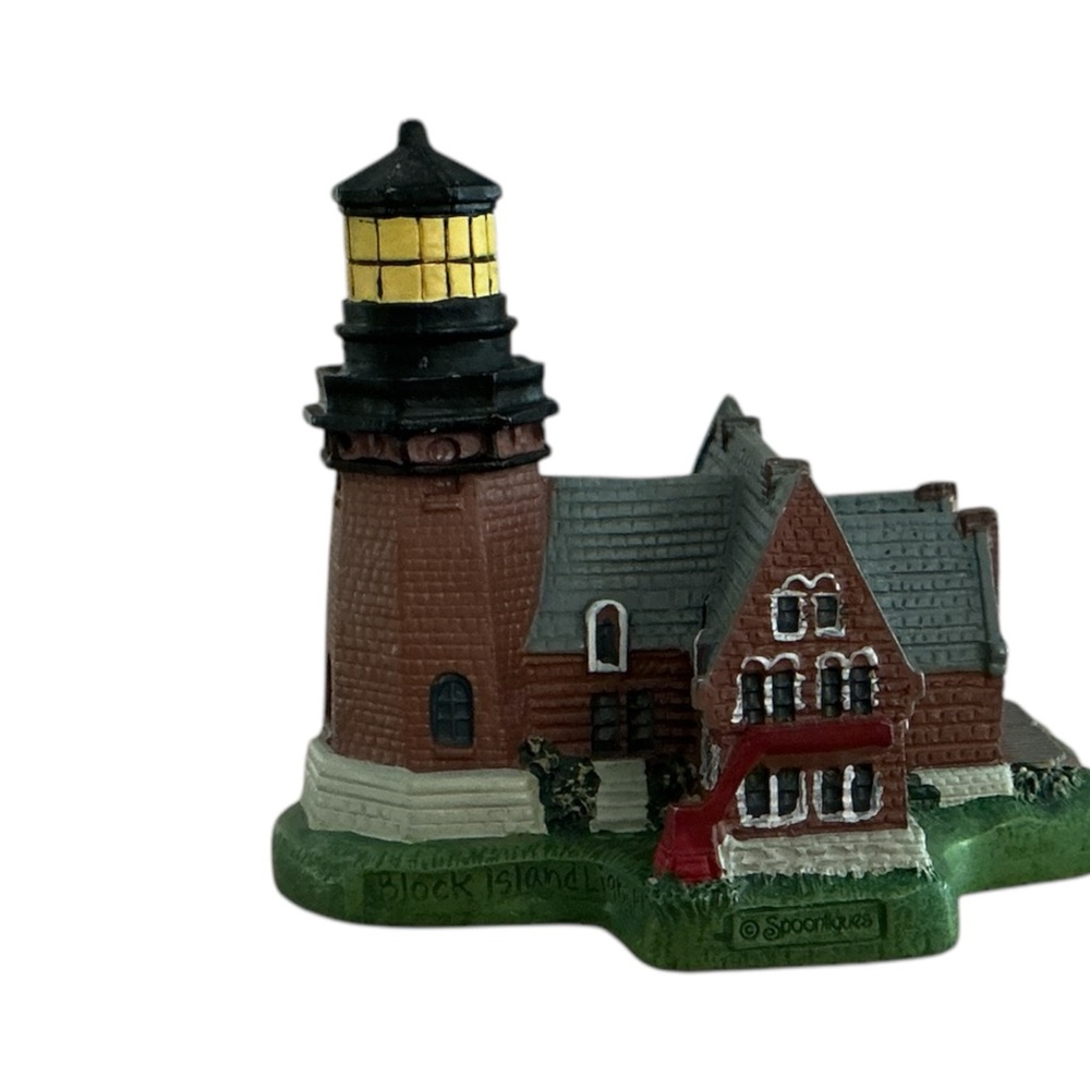 Spoontiques Block Island Lighthouse Figurine  9086